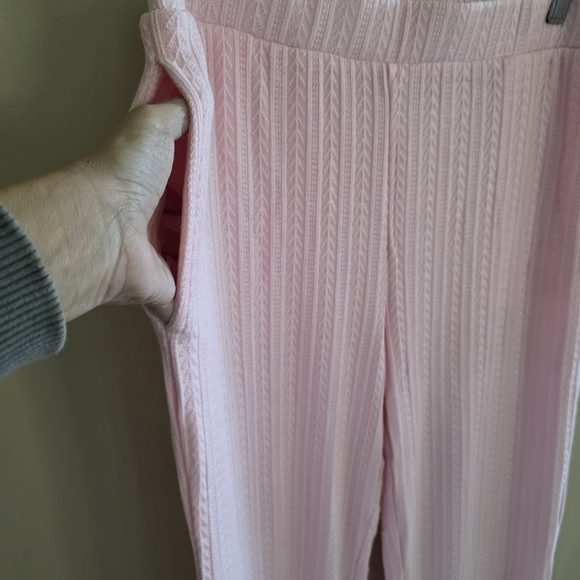 Pink Textured Pants - Picture 3 of 7